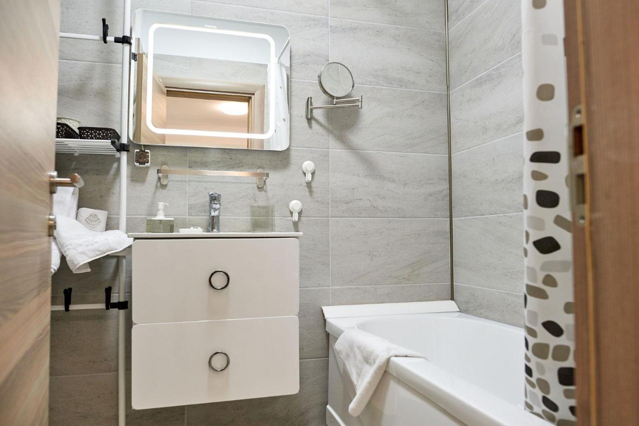 Crystal 26 Apartment - Spa Pool Beach Resort Năvodari Εξωτερικό φωτογραφία